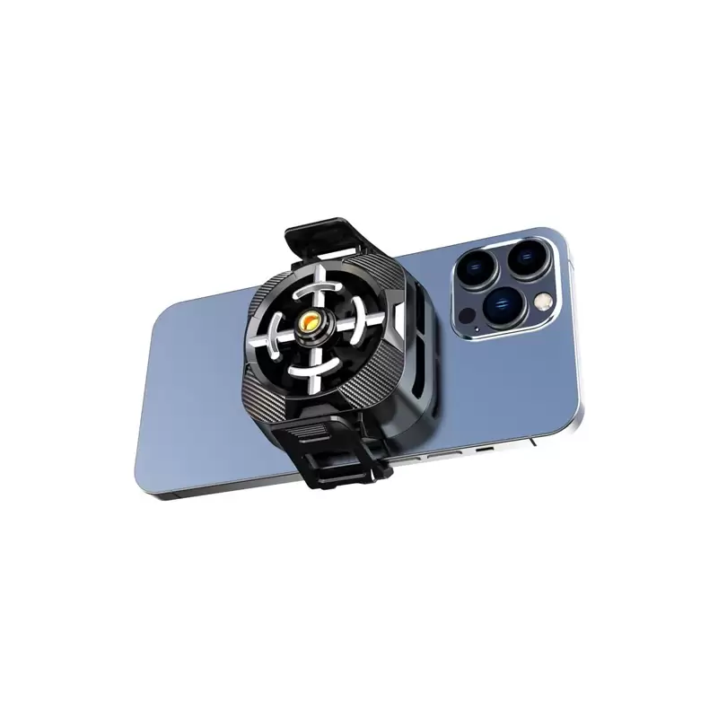 خنک‌کننده X94 متصل به گوشی در حال اجرای PUBG